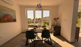 Appartamento per 330 000 euro a Herceg-Novi, Montenegro
