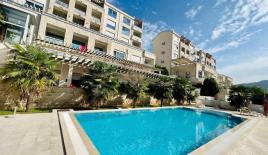 Appartamento per 165 000 euro a Kotor, Montenegro