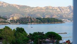 Appartamenti per 420 000 euro a Budva, Montenegro