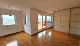 Appartamento per 270 000 euro a Capodistria, Slovenia