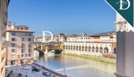 Apartment for 1 650 000 euro in Florence, Italy