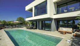 Villa per 1 200 000 euro a Parenzo, Croazia