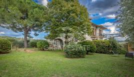 Villa for 598 000 euro in Castiglione del Lago, Italy