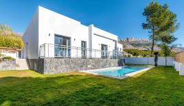 Villa for 995 000 euro in Altea, Spain