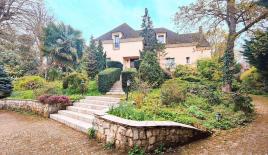 Cottage pour 2 275 000 Euro en Île-de-France, France