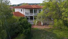Villa for 792 307 euro in Gyenesdias, Hungary