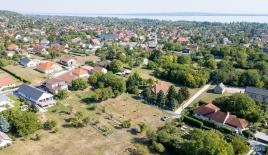Land for 100 000 euro in Gyenesdias, Hungary