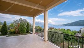 Villa für 540 000 euro in Denovici, Montenegro