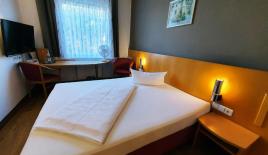 Hotel für 15 700 000 euro in Freiburg im Breisgau, Deutschland