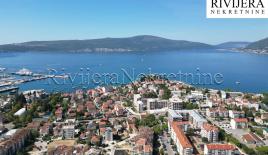 Wohnung für 226 000 euro in Tivat, Montenegro