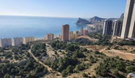 Land for 10 700 000 euro in Benidorm, Spain