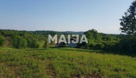 Terrain pour 1 564 666 Euro à Slunj, Croatie
