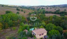 Haus für 800 000 euro in Italien