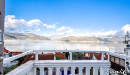 Haus für 210 000 euro in Tivat, Montenegro