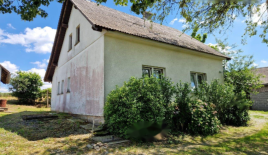 House for 70 000 euro in Sezana, Slovenia