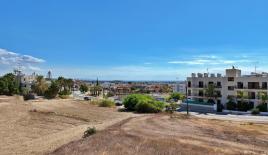 Land for 320 000 euro in Larnaca, Cyprus