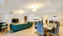 Apartment for 2 205 838 euro in Dubai, UAE