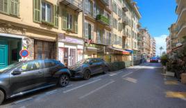 Appartamento per 219 000 euro a Nizza, Francia