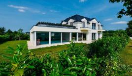 Villa per 3 500 000 euro a Oberwaltersdorf, Austria