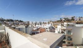 Appartamenti per 2 500 euro al mese a Lagoa, Portogallo