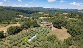 Casa para 740 000 euro en San Venanzo, Italia