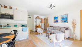 Appartamento per 455 000 euro a Antibes, Francia