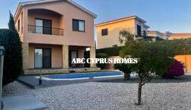 Villa for 465 000 euro in Paphos, Cyprus