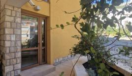 Wohnung für 170 000 euro in Petrovac, Montenegro