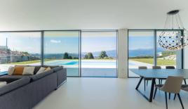 Villa a Besozzo, Italia (prezzo su richiesta)