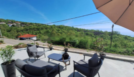 Casa per 890 000 euro a Opatija, Croazia