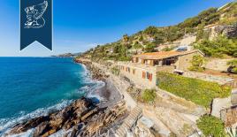 Villa para 3 250 000 euro en Imperia, Italia