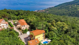 Casa per 890 000 euro a Opatija, Croazia