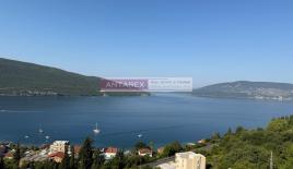 Villa pour 1 200 000 Euro à Kumbor, Monténégro