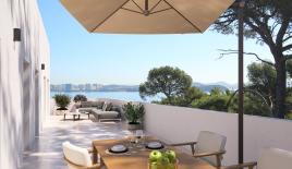Flat for 265 000 euro in Toulon, France