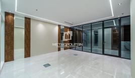Office for 705 360 euro in Dubai, UAE