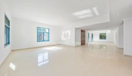 Villa per 2 206 720 euro a Dubai, EAU