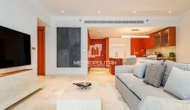 Appartamenti per 1 904 688 euro a Dubai, EAU