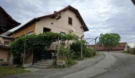 Haus für 74 900 euro in Idria, Slowenien