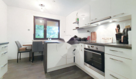 Haus für 630 000 euro in Ljubljana, Slowenien