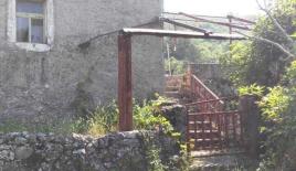 Grundstück für 862 400 euro in Cetinje, Montenegro