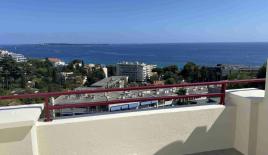 Appartamento per 330 000 euro a Cannes, Francia