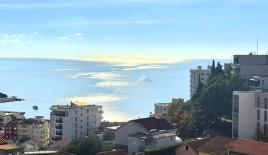 Apartamento para 690 000 euro en Becici, Montenegro