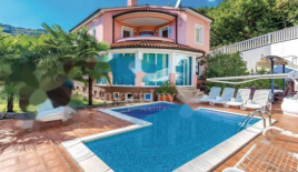 Haus für 1 000 000 euro in Opatija, Kroatien