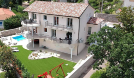 Maison pour 1 500 000 Euro à Opatija, Croatie