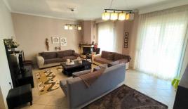 Maisonnette pour 175 000 Euro à Olympiaki Akti, Grèce