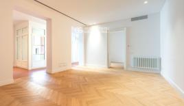 Appartement pour 710 000 Euro à Barcelone, Espagne