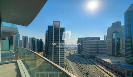 Appartamenti per 899 847 euro a Dubai, EAU