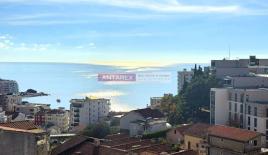 Appartement pour 690 000 Euro à Becici, Monténégro