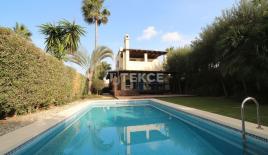 Villa for 625 000 euro in Spain