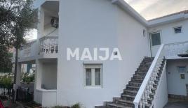 Casa per 510 000 euro a Petrovac, Montenegro